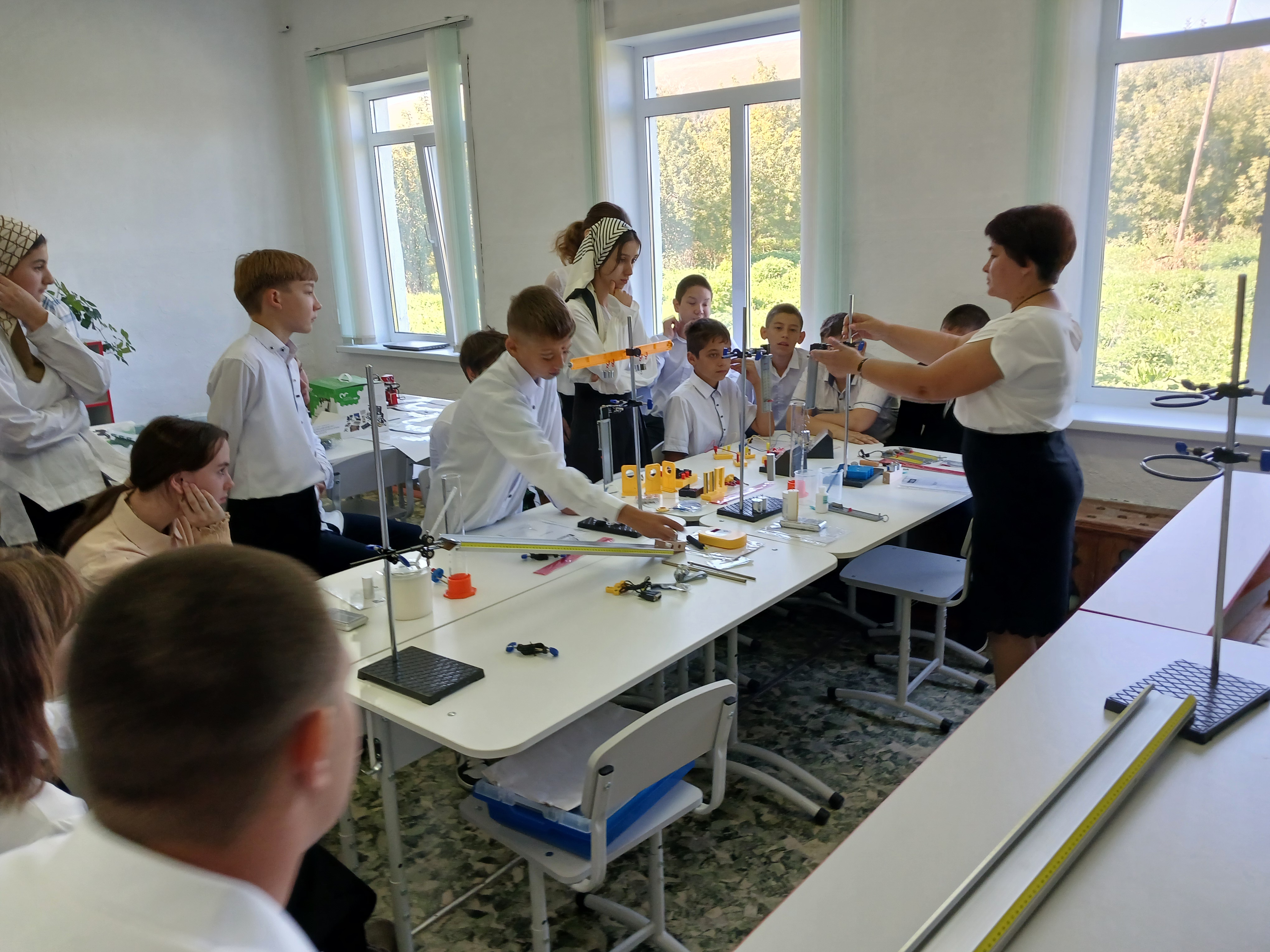 Цифровая лаборатория по физике Цифровая лаборатория по физике.